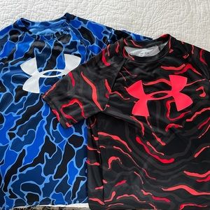 Boys size M Under Armor tees (2)